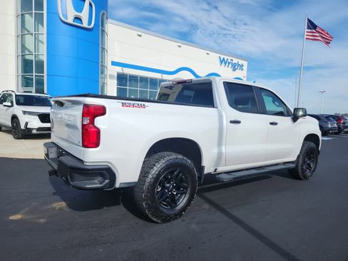 Used 2021 Chevrolet Silverado 1500 LT Trail Boss w/ Bed Protection Package image 2