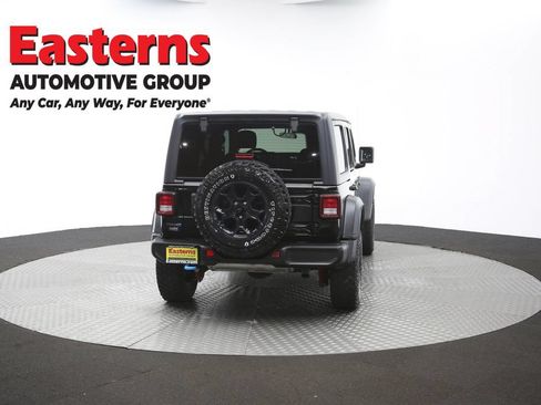 Used 2023 Jeep Wrangler Unlimited w/ Convenience Group AWD/4WD image 38