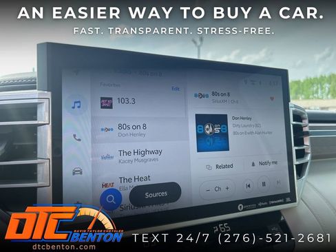 Used 2023 Toyota Tundra Capstone AWD/4WD image 28