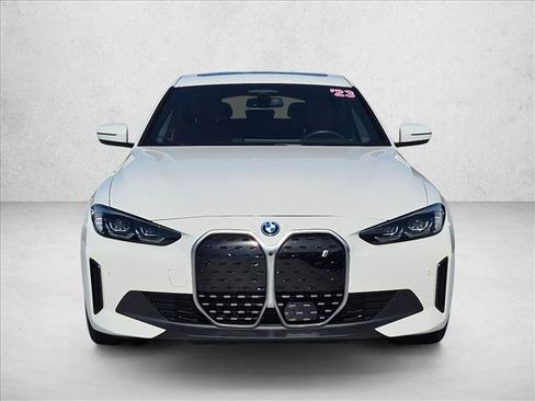 Used 2023 BMW i4 eDrive40 RWD image 2