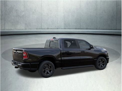 New 2026 RAM 1500 Express AWD/4WD image 4