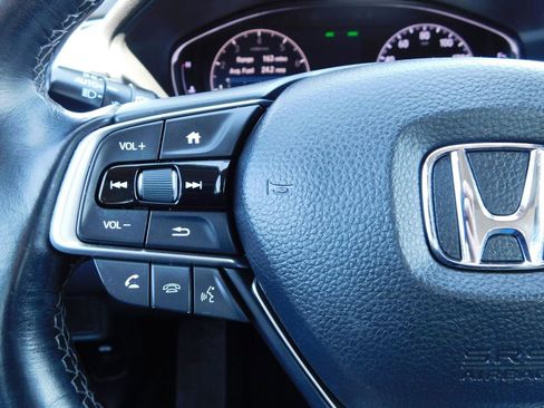 Certified 2018 Honda Accord Touring image 26
