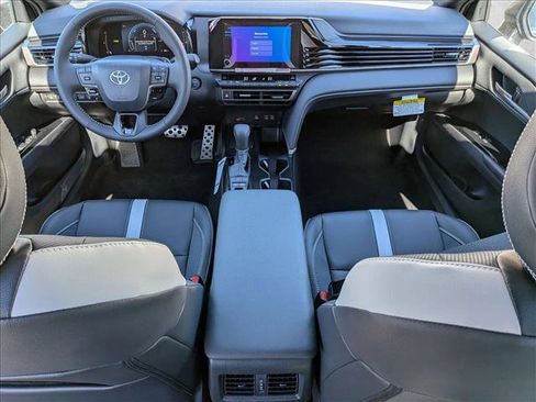 New 2026 Toyota Camry SE image 14
