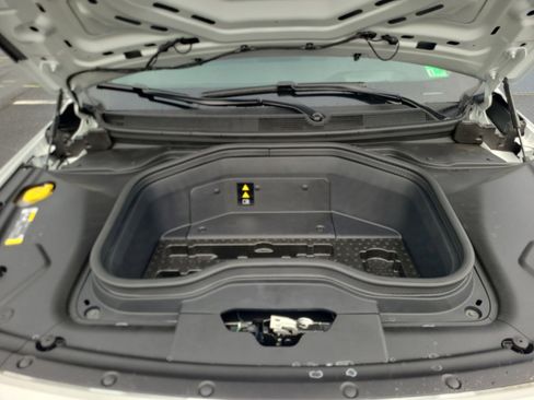 New 2025 Jeep Wagoneer S Launch Edition image 16