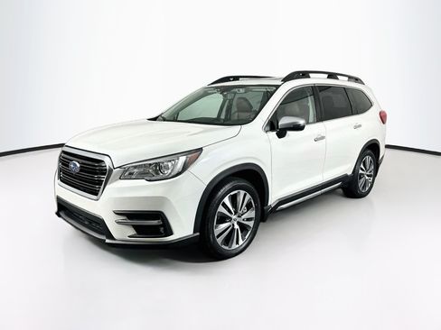 Used 2019 Subaru Ascent Touring AWD/4WD image 3