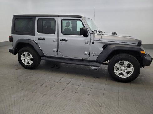 Used 2018 Jeep Wrangler Unlimited Sport S AWD/4WD image 11