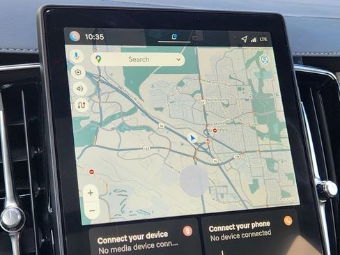 New 2026 Volvo XC90 B5 Core image 21