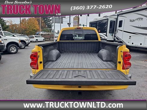 Used 2006 Dodge Dakota SLT w/ R/T Group image 6