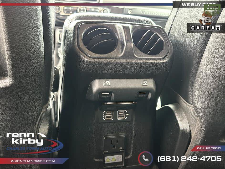Used 2019 Jeep Wrangler Unlimited Rubicon AWD/4WD image 25