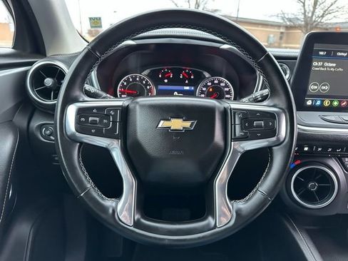 Used 2023 Chevrolet Blazer LT image 29