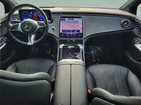 Certified 2023 Mercedes-Benz EQE 500 4MATIC Sedan image 12
