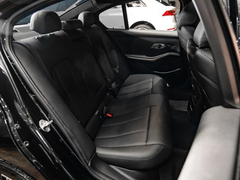 Used 2021 BMW 330i Sedan w/ Driving Assistance Package RWD image 38