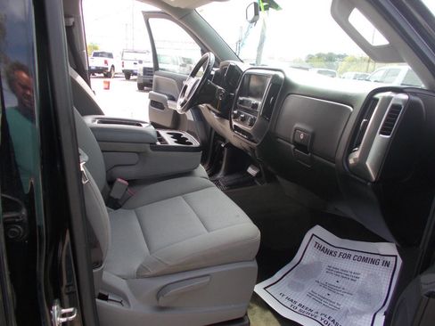 Used 2017 Chevrolet Silverado 1500 LT w/ All Star Edition image 9