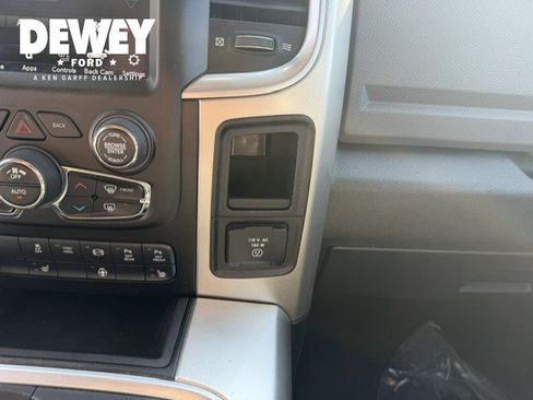 Used 2018 RAM 2500 Big Horn AWD/4WD image 23