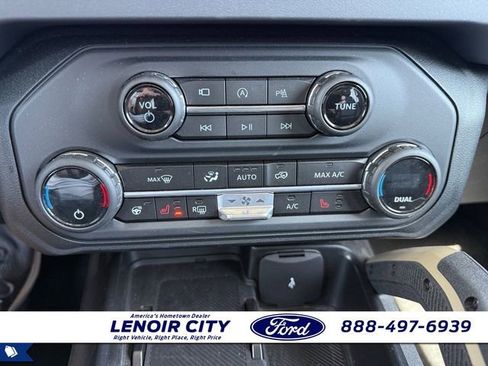 Used 2025 Ford Bronco Badlands AWD/4WD image 26