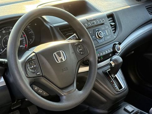 Used 2015 Honda CR-V LX image 17