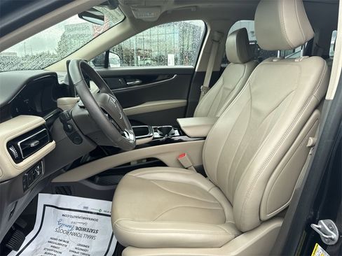 Used 2022 Lincoln Nautilus Reserve image 17