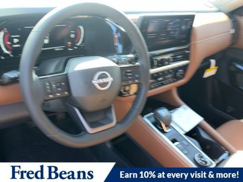 New 2026 Nissan Pathfinder Platinum w/ Cargo Package AWD/4WD image 11