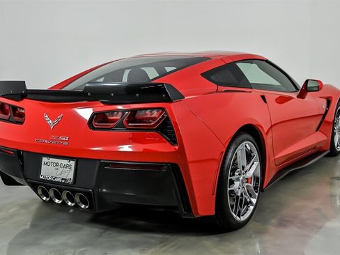 Used 2014 Chevrolet Corvette Stingray Coupe RWD image 10