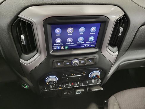 Used 2022 Chevrolet Silverado 1500 Custom Trail Boss w/ LPO, Dark Essentials Package image 7