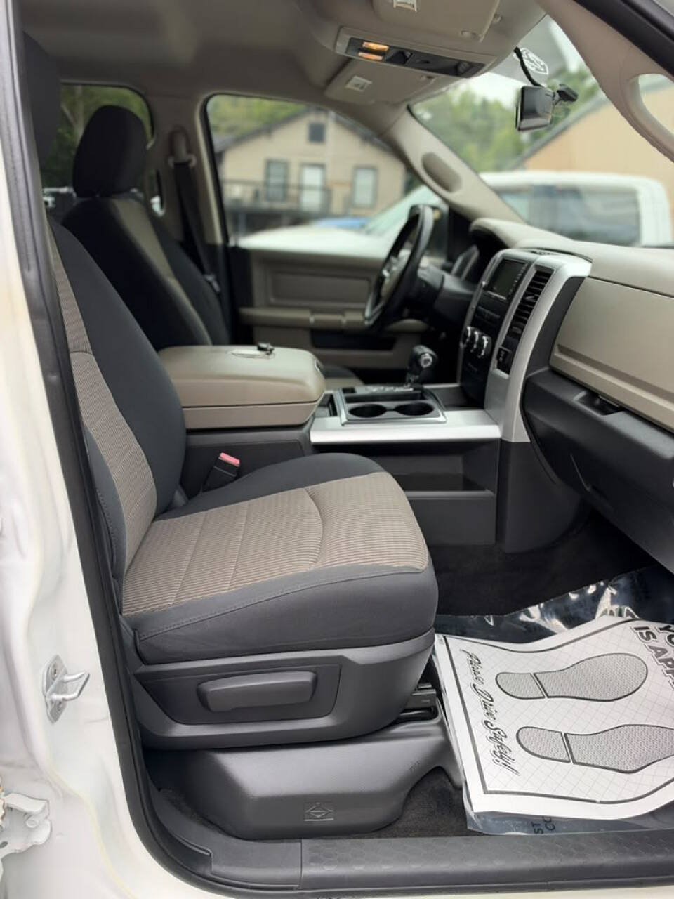 Used 2011 RAM 1500 Lone Star RWD image 12