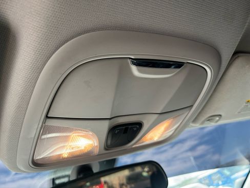 Used 2019 Jeep Cherokee Latitude Plus image 34