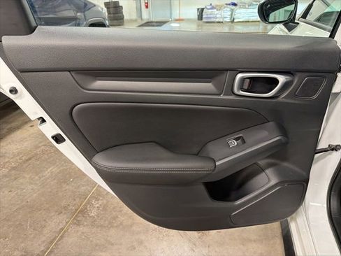 Used 2023 Honda Civic EX-L image 10