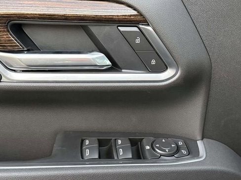New 2026 GMC Sierra 2500 SLE w/ Preferred Package image 16