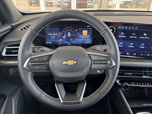 New 2026 Chevrolet Traverse LT image 28