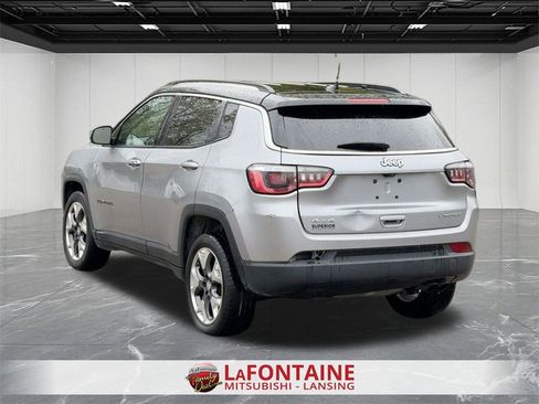 Used 2019 Jeep Compass Limited image 3