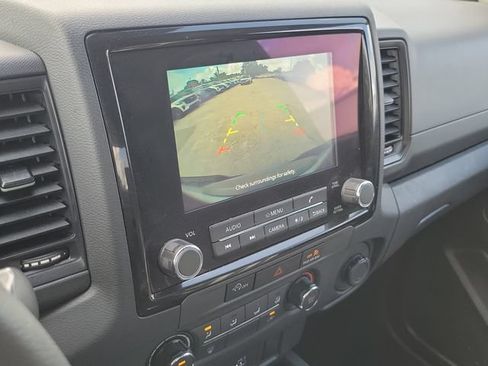 Used 2024 Nissan Frontier S w/ Technology Package RWD image 22