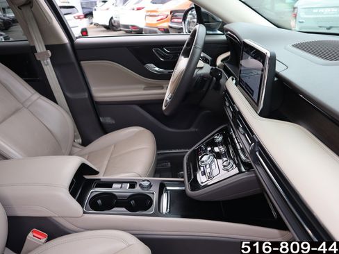 Used 2022 Lincoln Corsair Reserve w/ Equipment Group 201A image 27