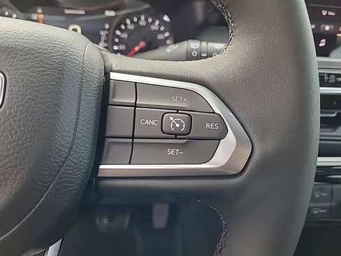 New 2026 Jeep Compass Latitude AWD/4WD image 4