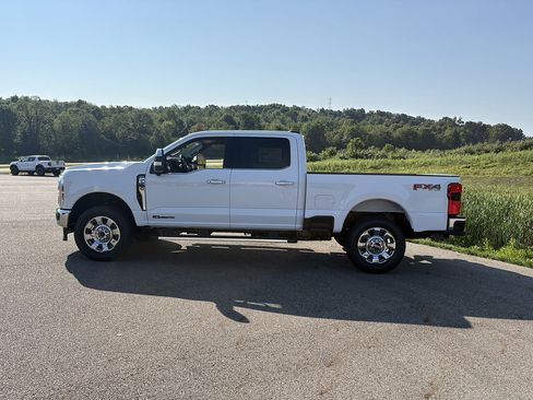 New 2026 Ford F250 Lariat w/ Chrome Package AWD/4WD image 2