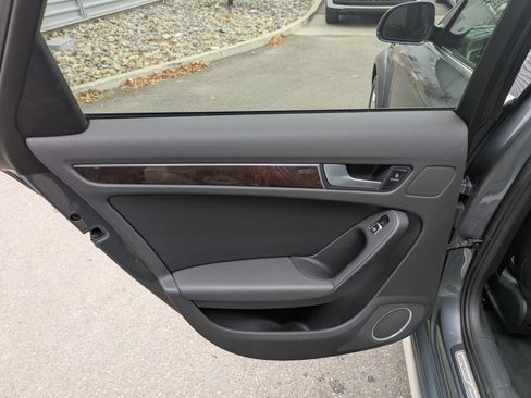 Used 2015 Audi A4 Premium Plus w/ Premium Plus Package image 28