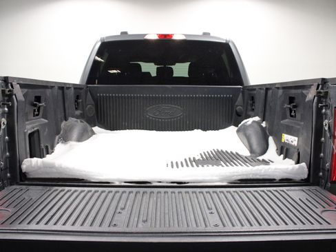 Used 2022 Ford F150 XLT w/ Equipment Group 301A Mid image 14