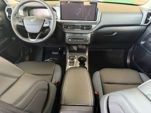 Used 2026 Ford Bronco Sport Outer Banks AWD/4WD image 17