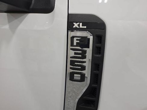 Used 2024 Ford F350 XL w/ XL Driver Assist Package AWD/4WD image 7