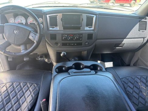 Used 2009 Dodge Ram 2500 Truck SLT RWD image 11