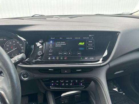 Used 2023 Buick Envision Avenir AWD/4WD image 43