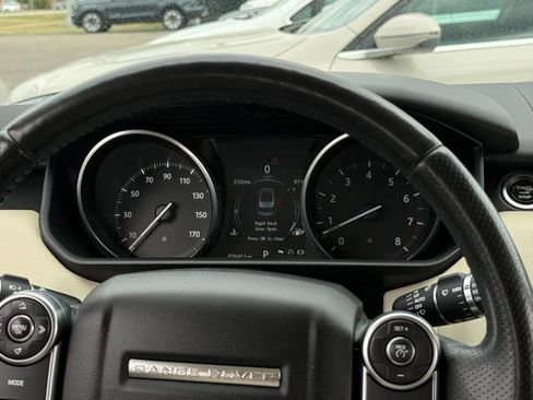 Used 2016 Land Rover Range Rover Sport HSE AWD/4WD image 8