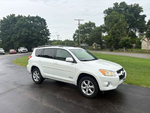 Used 2010 Toyota RAV4 Limited FWD image 27