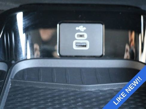 Used 2025 Ford Mustang Mach-E Premium image 27