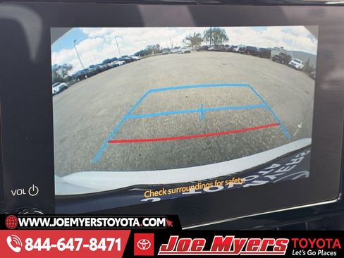 Used 2025 Toyota Corolla LE image 19