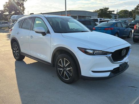 Used 2018 MAZDA CX-5 Touring w/ Preferred Equipment Package AWD/4WD image 2