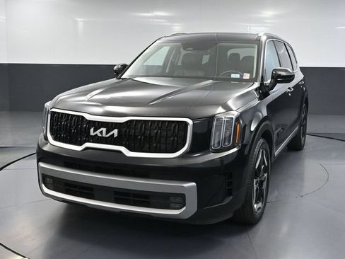 Used 2023 Kia Telluride EX X-Line AWD/4WD image 10