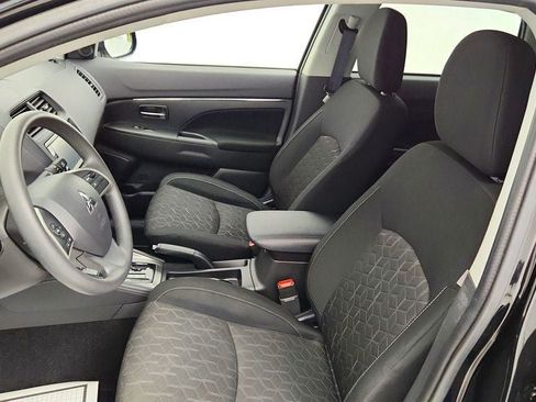 Used 2025 Mitsubishi Outlander Sport LE AWD/4WD image 18