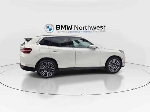 New 2026 BMW X3 xDrive30 w/ Premium Package image 4
