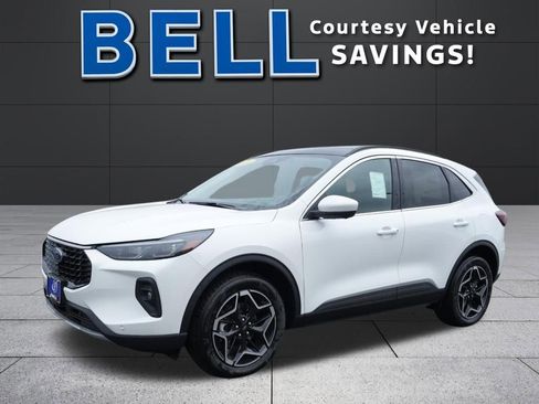 New 2026 Ford Escape Platinum w/ Premium Technology Package image 3