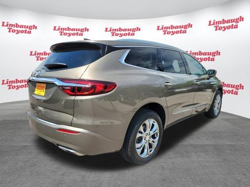 Used 2020 Buick Enclave Avenir w/ Avenir Technology Package FWD image 26